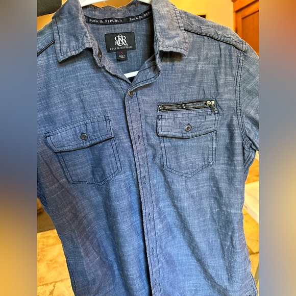 Men’s Rock and Republic Button Down Shirt Small - Picture 6 of 7